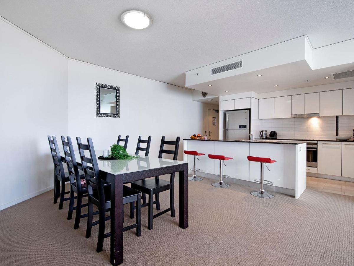 Modern 2 Bedroom Apartment in Sierra Grand Gold Coast Buitenkant foto