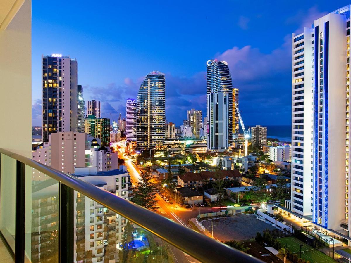 Modern 2 Bedroom Apartment in Sierra Grand Gold Coast Buitenkant foto