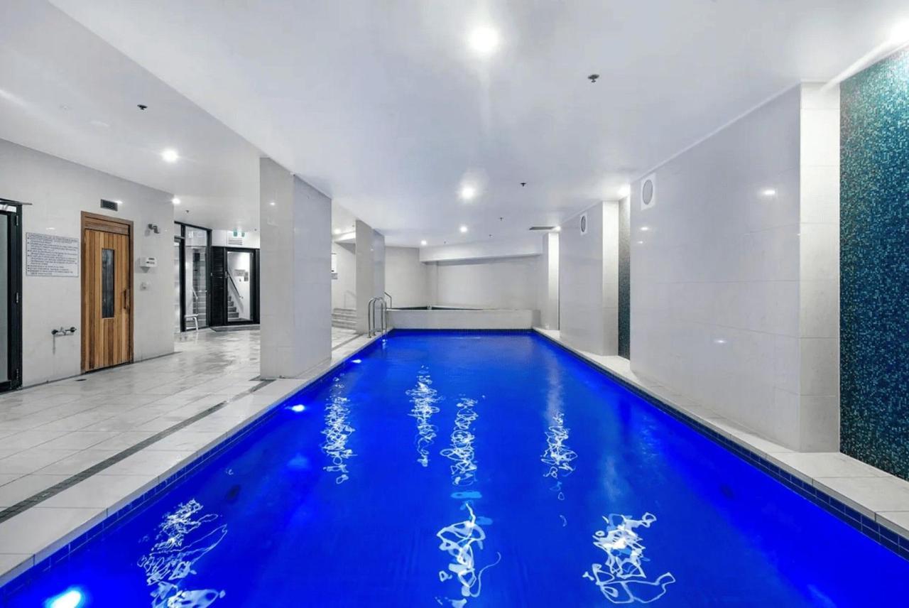 Modern 2 Bedroom Apartment in Sierra Grand Gold Coast Buitenkant foto