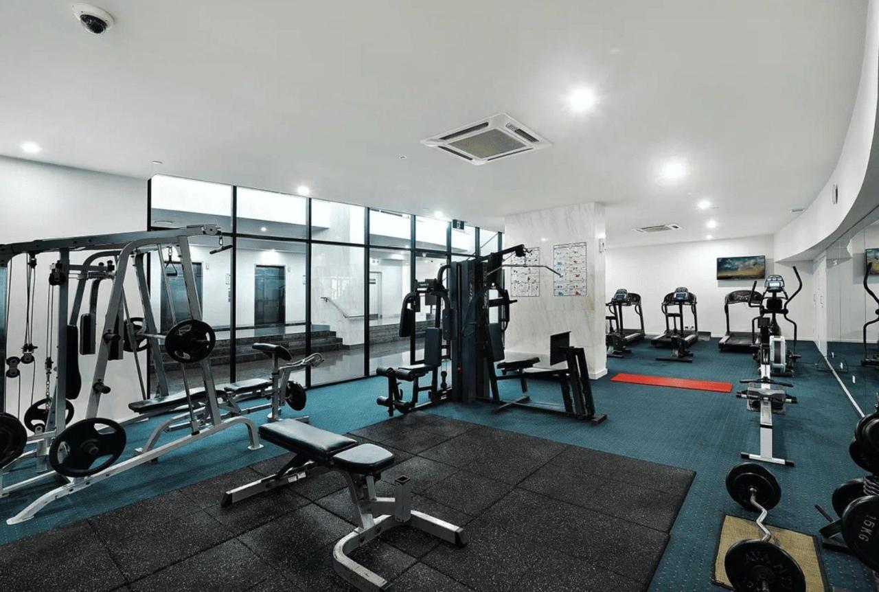 Modern 2 Bedroom Apartment in Sierra Grand Gold Coast Buitenkant foto